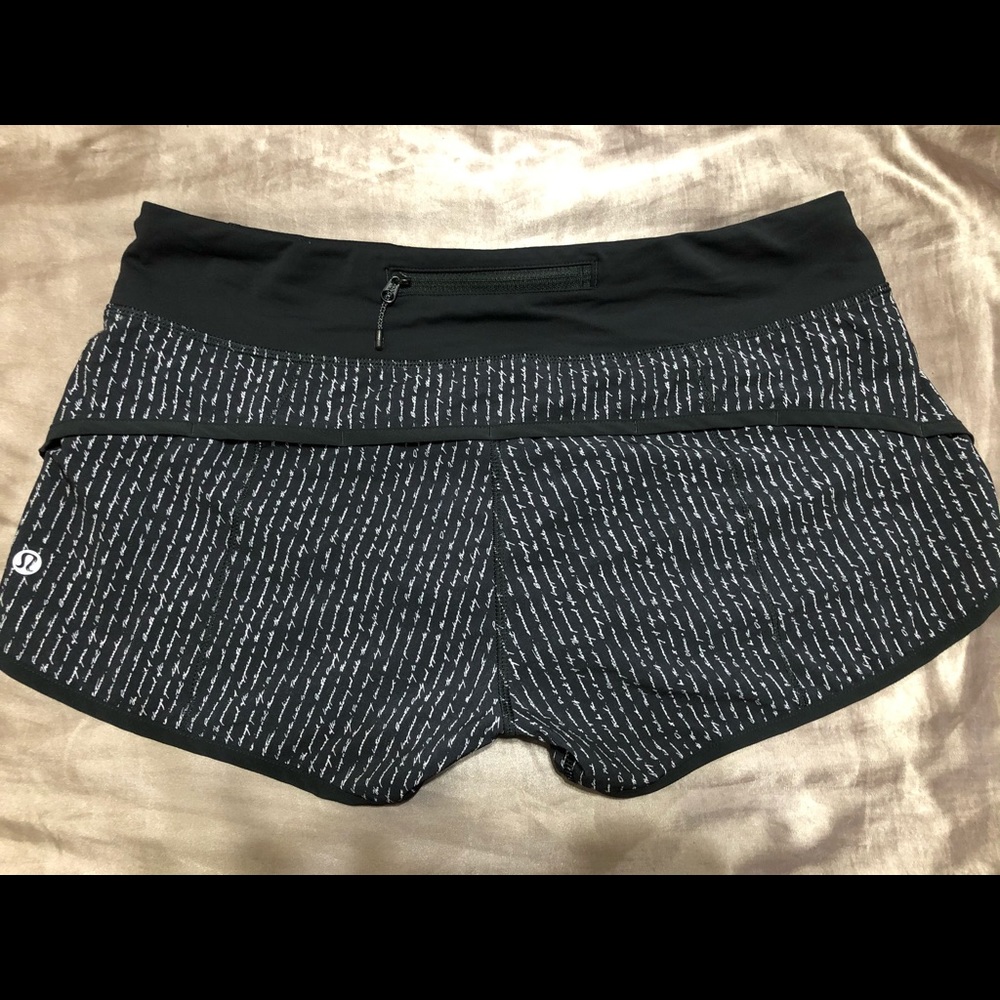 Lululemon short